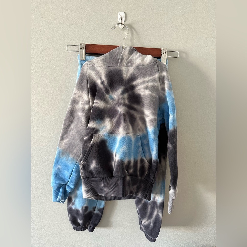 California Vintage matching hoodie and sweatpants. Size T4
